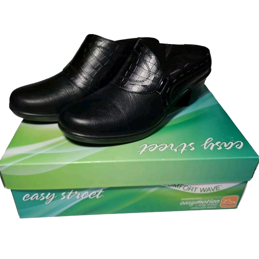 Easy Street Sz 9 Black Slip On Mules Shoes Cynthia Easy Motion Comfort Wave EUC